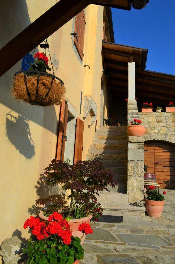 Apartment In The Smallest Town In The World Hum Exteriér fotografie